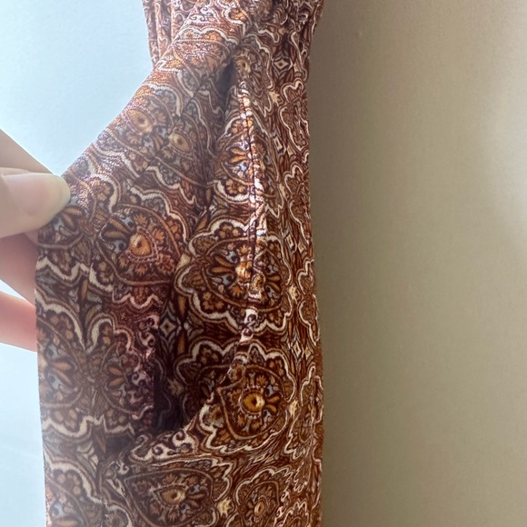 Boho-Chic Wrap Dress with Flutter Sleeves and pockets - Picture 6 of 7